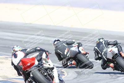 media/Nov-02-2025-CVMA (Sun) [[337aff29ab]]/Race 5-Amateur Formula Middleweight/